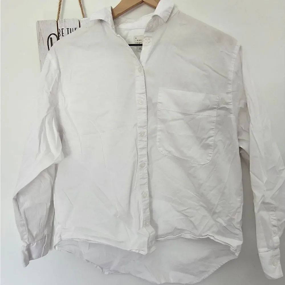 Women's A New Day White Collared Button Down Shirt Size Small